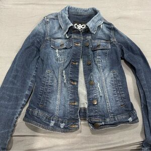 GBG Los Angeles Women's Blue Denim Jacket